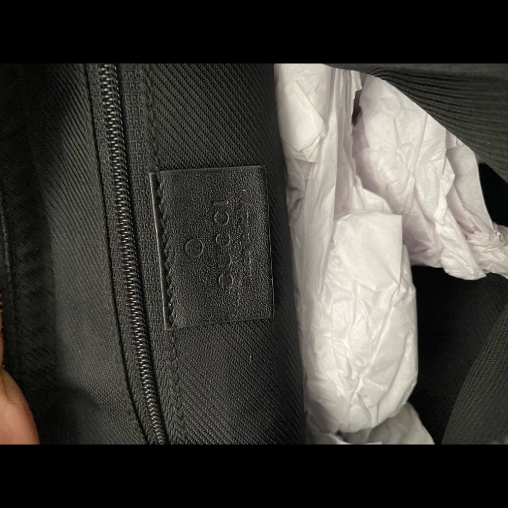 ❤️100% Authentic Vintage Gucci Bag❤️ - Picture 6 of 15